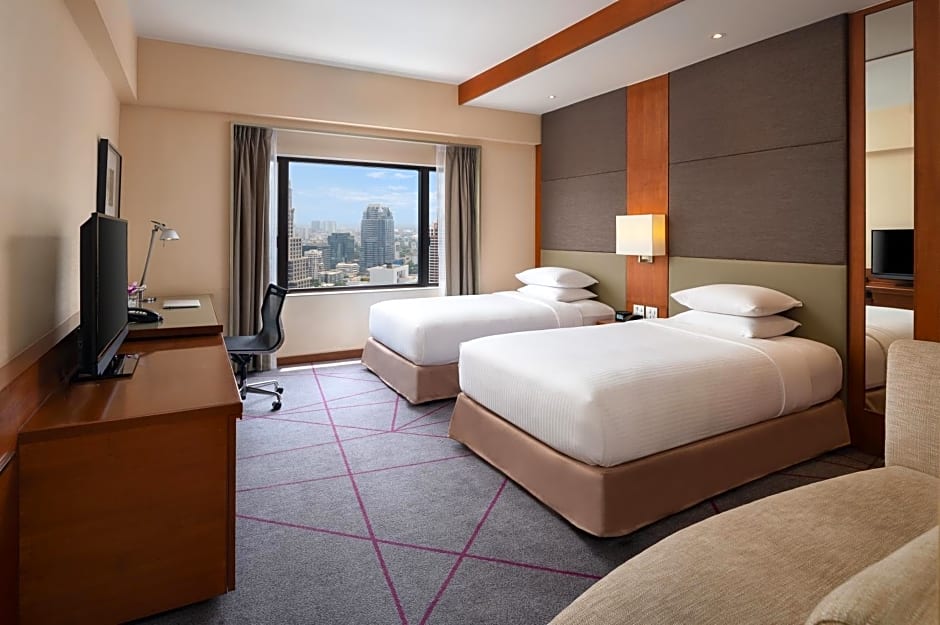 Crowne Plaza Bangkok: Popular with visitors from the Middle East