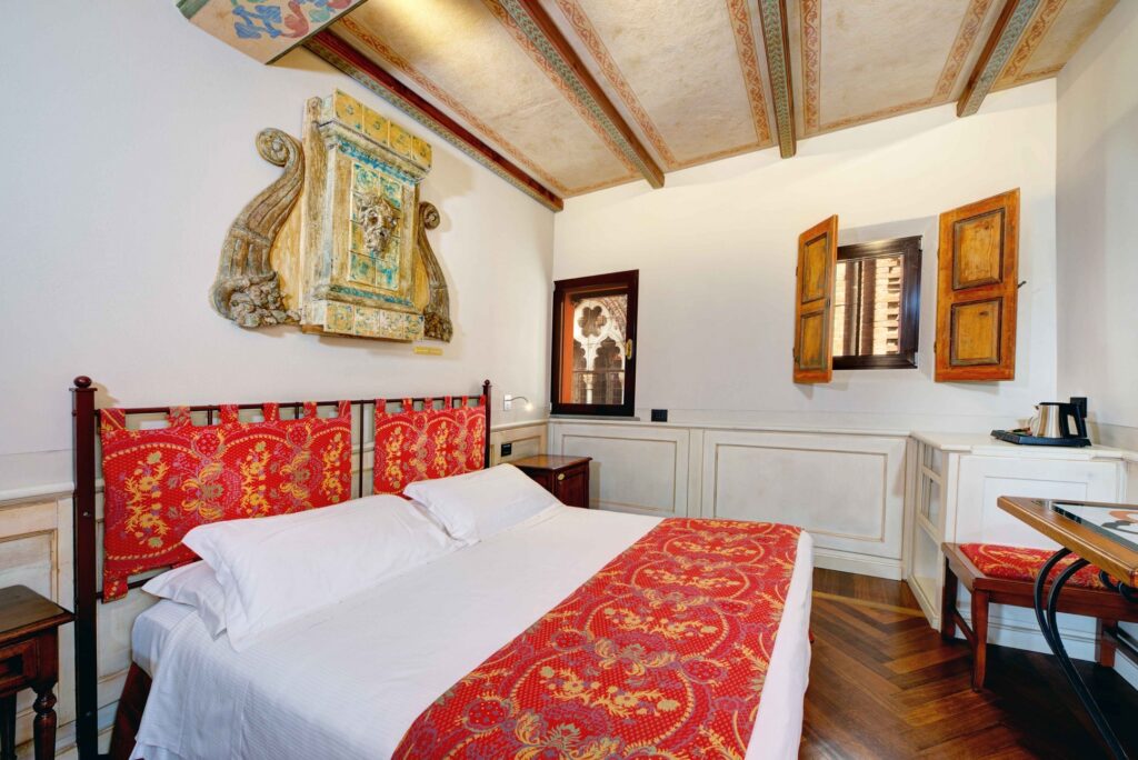 Art Hotel Commercianti - Bologna